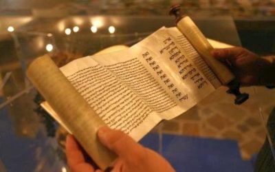 LA SCRITTURA E IL TEMPO TRATTENUTO. Una prospettiva ebraica.